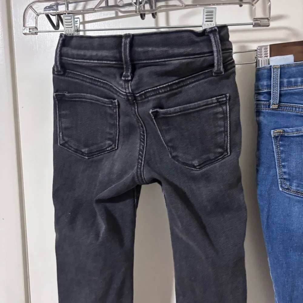 Bundle of 2 Old Navy kids jeans ballerina jeggings and rockstar super skinny
